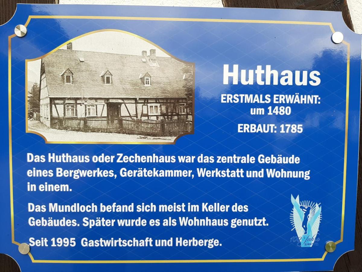 Wirtschaft & Pension Zum Huthaus Schneeberg  Exterior photo